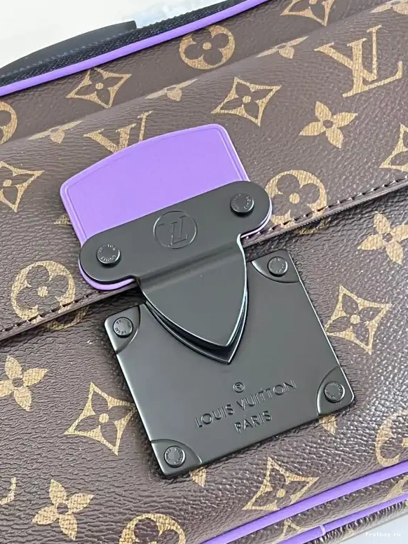 First bag ru MESSENGER LOCK LOUIS VUITTON S 0706